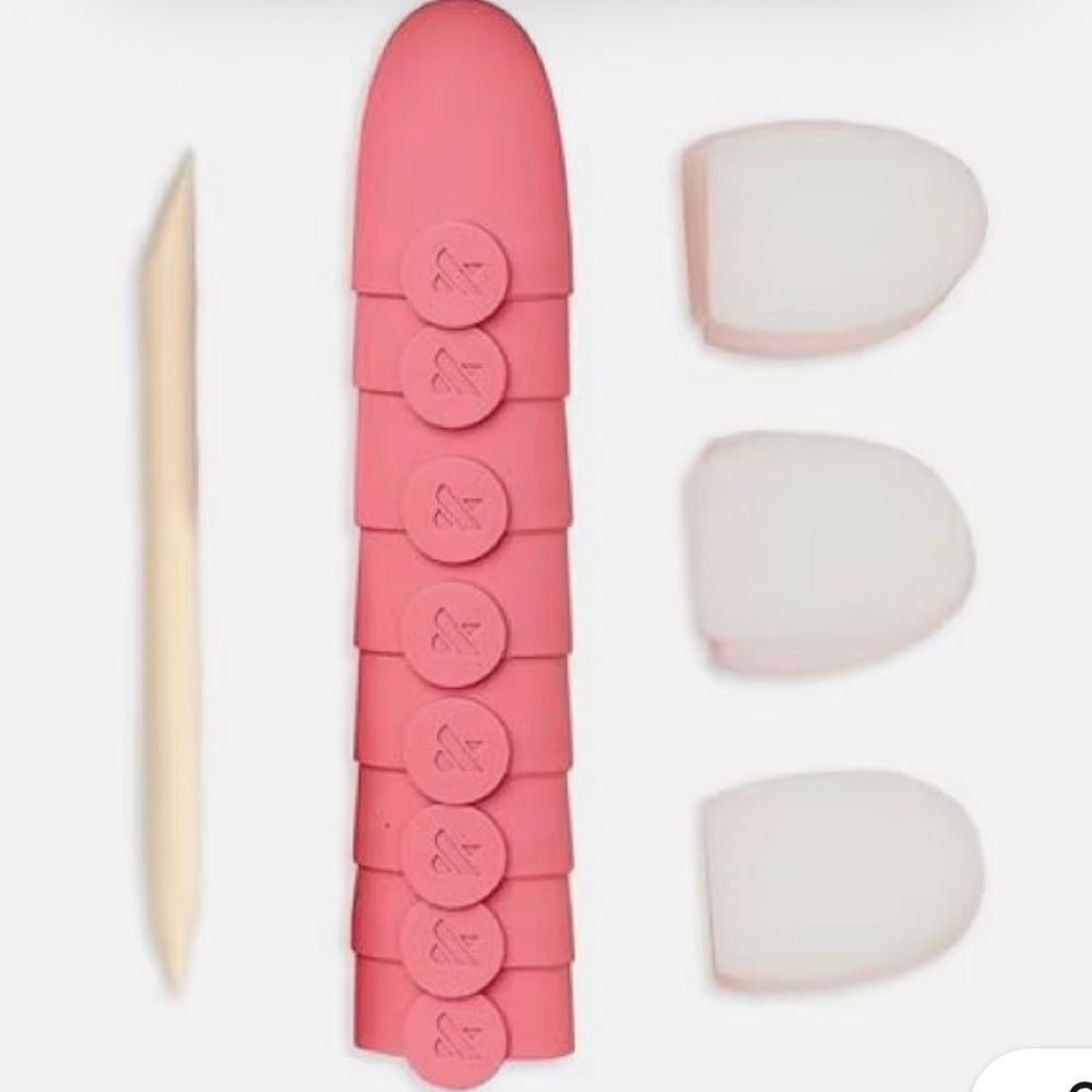 Olive & June press on nail removal kit